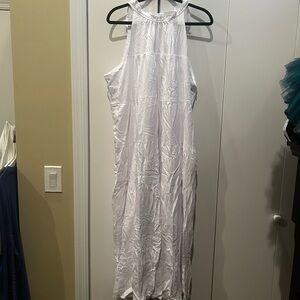 Elegant White Halter Dress